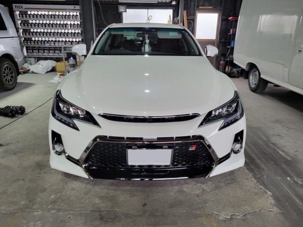 トヨタ　マークＸ　車高調取り付け